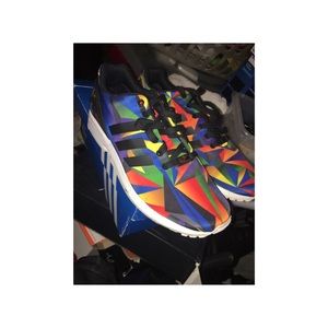 Mens size 10.5 adidas  zx flux